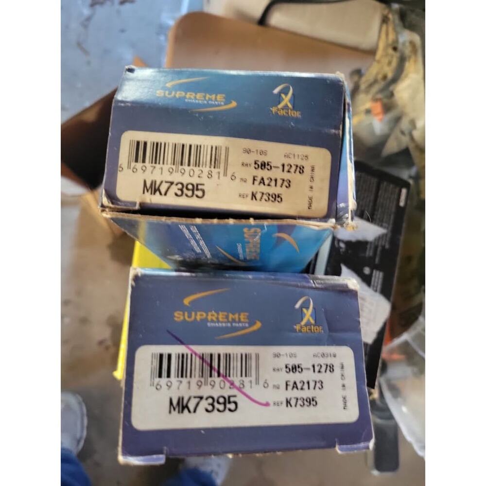 SET Suspension Ball Joint Mevotech MK7395